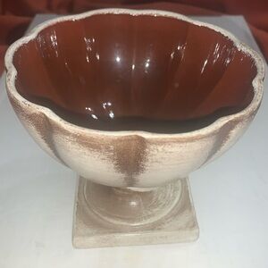 Vintage Brown / Cream Pedestal 5 in Planter
